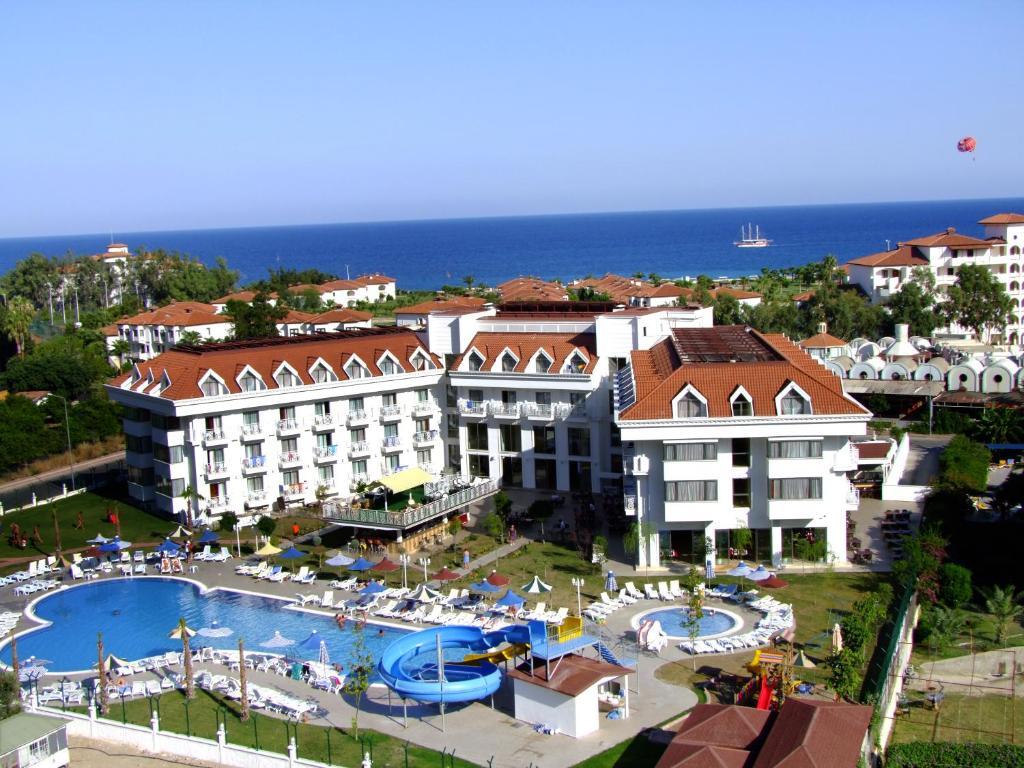 Golden Sunset Hotel&Spa كمر المظهر الخارجي الصورة A hotel in Belek