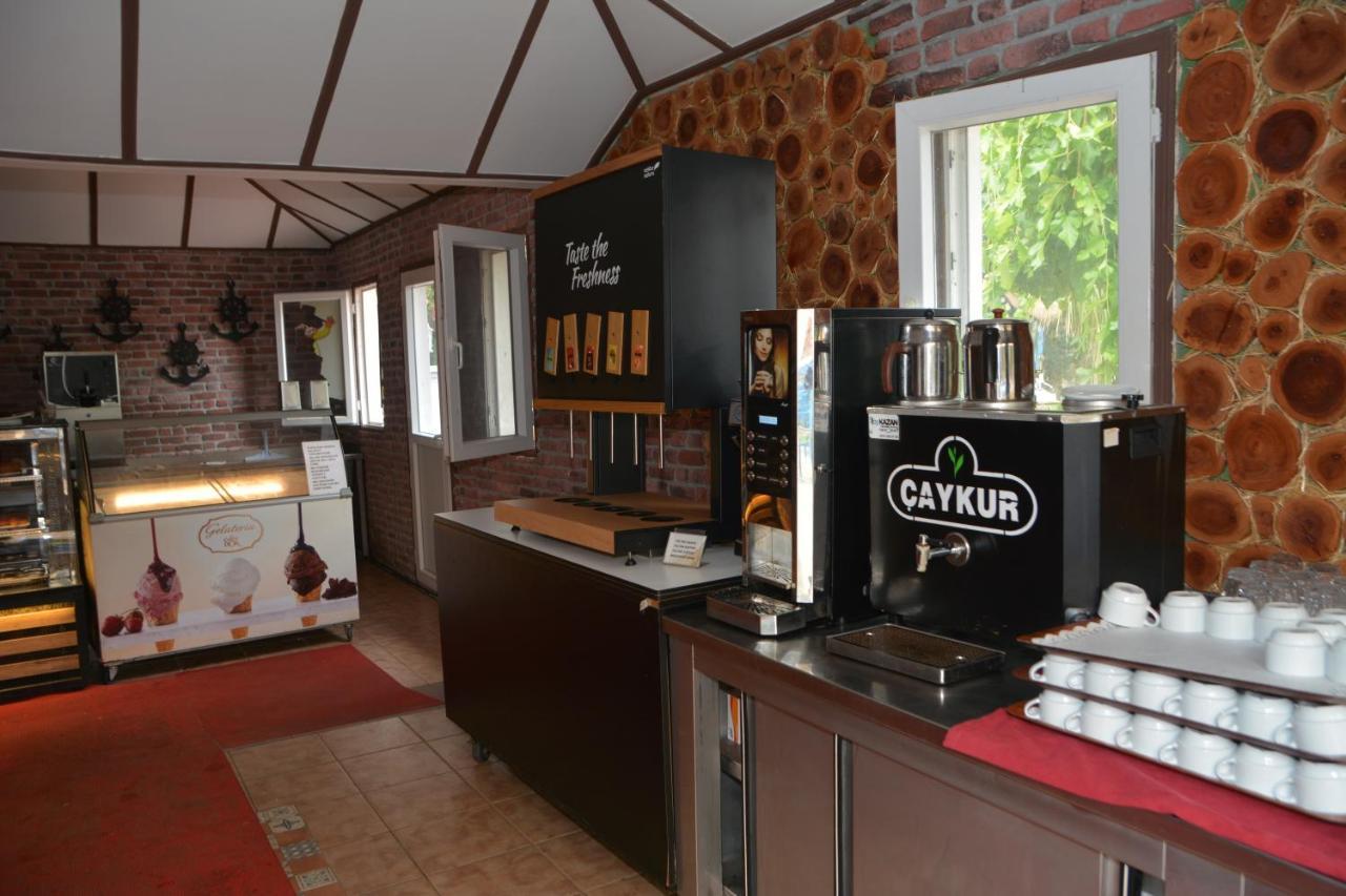 Golden Sunset Hotel&Spa كمر المظهر الخارجي الصورة A Turkish tea machine
